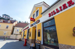 Отель Country Saloon  Врановска Вес
